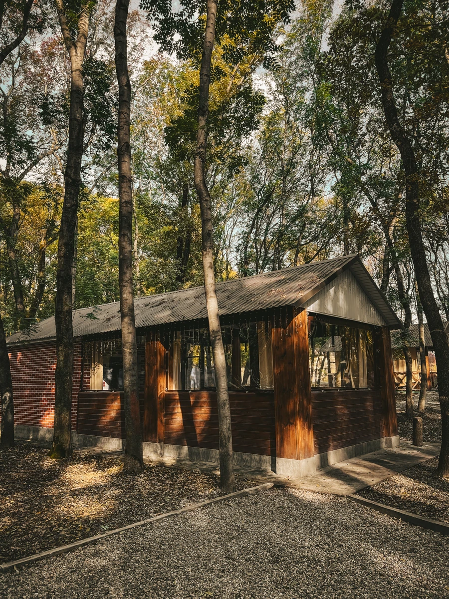 Домик с беседкой 1